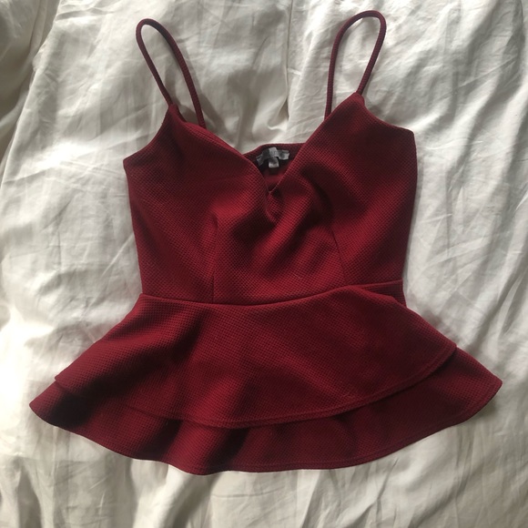 Ruffled tank top - Picture 2 of 2